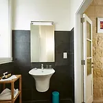 Provicario 4*