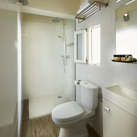 Provicario 4* Victoria