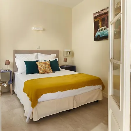 Provicario 4* Victoria