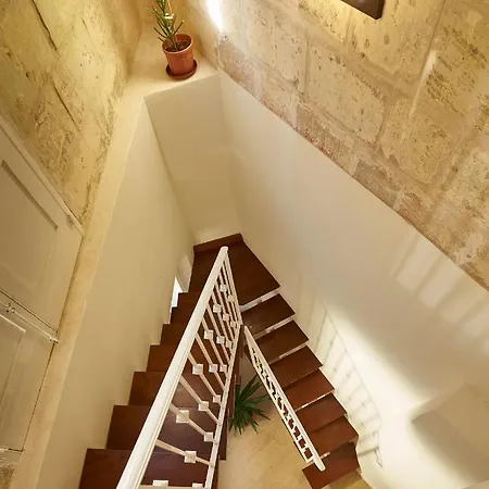 Provicario 3* Victoria